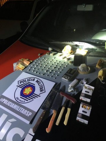 Pol�cia Militar de Osvaldo Cruz faz pris�o de traficante na rua Aparecida Maria de Souza