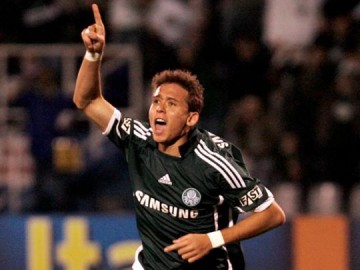 Condena��o ao Palmeiras por quebra de contrato de patroc�nio em 2010 passa dos R$ 70 milh�es