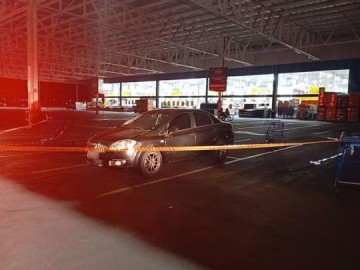 Corpo de homem � encontrado dentro de carro estacionado em hipermercado, em Pres. Prudente