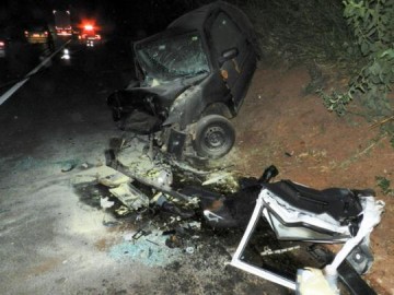 PP: batida deixa tr�s graves e congestiona a Assis Chateaubriand