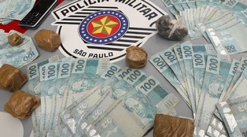 Homem  preso pela PM com drogas e R$ 6,7 mil em dinheiro em Adamantina