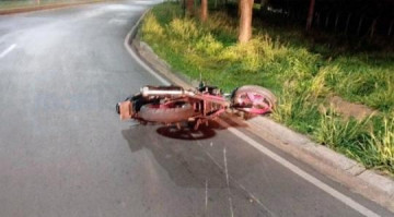 Dupla � detida ap�s fugir de abordagem policial e se envolver em acidente no trevo de Iacri