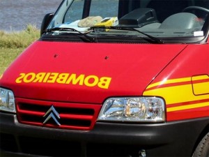 Adolescente de 15 anos morre afogado ap�s sair de barco e mergulhar no Rio Paran�, em Presidente Epit�cio