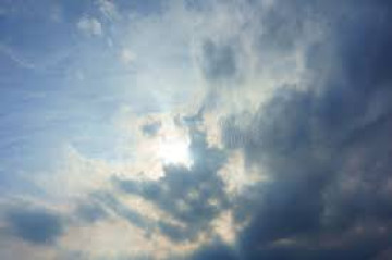 Sexta-feira de sol e chuva passageira em Osvaldo Cruz