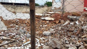 Moradores da regi�o da rua Calif�rnia entre a XV de Novembro e a 21 de Abril