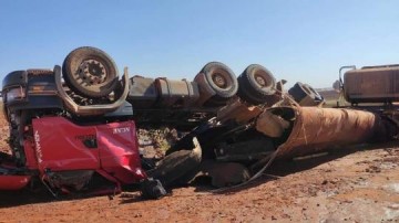 Morador de Fl�rida Paulista morre em tombamento de caminh�o no munic�pio de Junqueir�polis