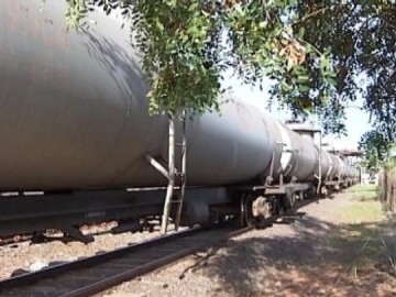 Bomba Relgio: moradores de Andradina vivem ao lado de tanques com milhes de litros de combustveis