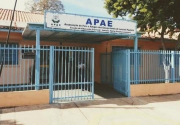Apae de Len��is Paulista suspende atividades ap�s mortes de dois pacientes que passaram mal
