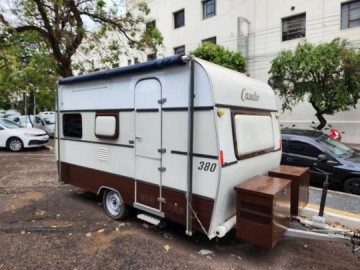 Casal � preso em flagrante suspeito de furtar trailer de hangar do Aeroporto Estadual Adhemar de Barros, em Presidente Prudente