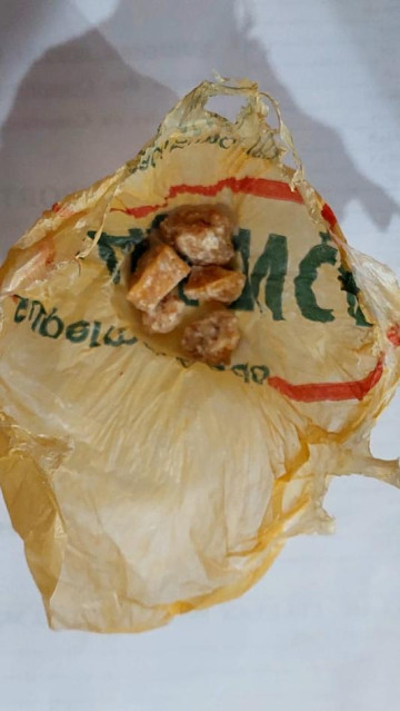 Pol�cia Militar apreende por��o de crack durante abordagem em Osvaldo Cruz