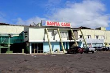 Santa Casa faz procedimento para retirada de feto morto h� um m�s