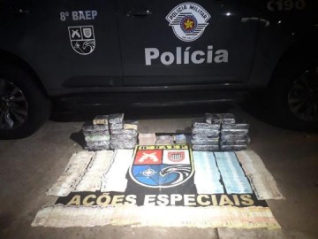 Com quase 24kg de crack: trio tenta subornar policiais militares e acaba preso em flagrante