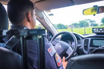 PM de Osvaldo Cruz prende mulher em Tup� que furtou ve�culo em Adamantina