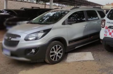 Pol�cia prende dois em Dracena por falsidade ideol�gica e roubo de ve�culo