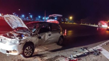 Capotamento faz duas v�timas graves em Parapu�