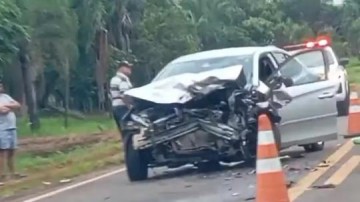 Professora de Bilac morre aps ter veculo atingido por carro que invadiu a contramo para desviar de cachorro