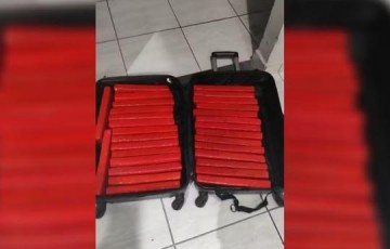 Mulher aciona a pol�cia ap�s ter mala trocada por outra com 30 tijolos de maconha durante viagem de �nibus