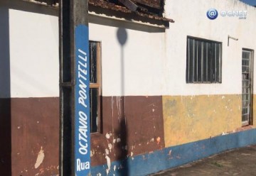 VDEO: Homem Aranha tira o sono da vizinhana entre as ruas 21 de Abril e Otvio Pontelli