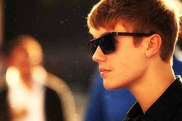 Justin Bieber confirma shows no Brasil em outubro