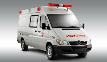 Batida entre carro e moto deixa secret�rio ferido em OC