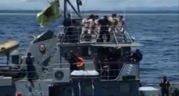 Militares dan�am hit 'Jenifer' em navio e Marinha apura o caso