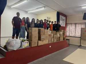 Trote Solidrio da ETEC Amim Jundi arrecada mais de 1500 peas de roupas