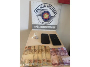 Mototaxista � preso por tr�fico ao tentar entregar droga em Salmour�o