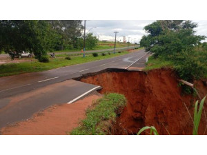 V�DEO: Prefeitura desapropria parte de �rea para reconstru��o da Via de Acesso 'Vasco Pigozzi'