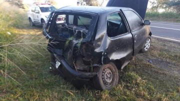 Mulher morre em acidente de tr�nsito na Rodovia Comandante Jo�o Ribeiro de Barros, em Fl�rida Paulista