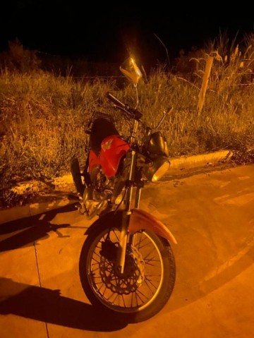 Pol�cia Militar recupera motocicleta furtada em Osvaldo Cruz