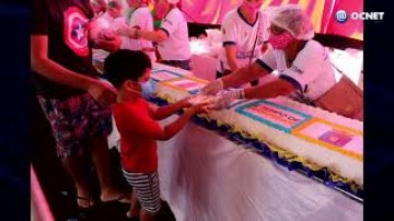 V�DEO: Bolo de anivers�rio de Tup� gera pol�mica