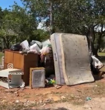 Caamba comunitria entre os bairros Paraso e Mrio Covas vira ponto viciado de descarte irregular de lixo