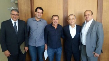 Lideran�as de Osvaldo Cruz participam de evento em Dracena sobre desenvolvimento regional