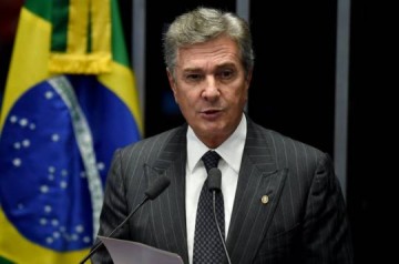 Igual o caso da TV Fronteira: PGR pede que STF cancele decis�o que mant�m contrato entre TV de Collor e Globo