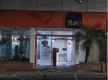 Mulher de Uberlndia (MG)  presa tentando aplicar golpes em agncia bancria em Osvaldo Cruz