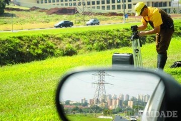 Multas quase triplicam na regi�o; radares m�veis s�o usados
