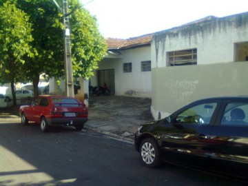 Antiga Casa de Sa�de Osvaldo Cruz: o inaceit�vel nada a declarar