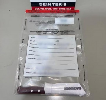 Em confiss�o � pol�cia, esposa d� detalhes de como assassinou o pr�prio marido a facadas durante briga no quarto do casal