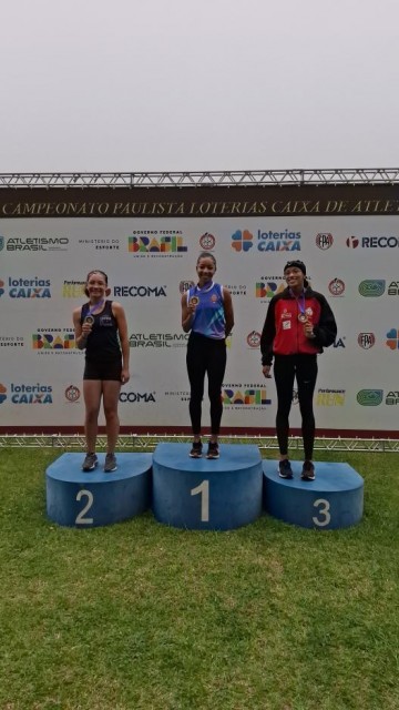 Laura Fernanda � campe� paulista Sub 23 de Atletismo