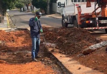 V�DEO: Obras interditam ruas da regi�o oeste de Osvaldo Cruz