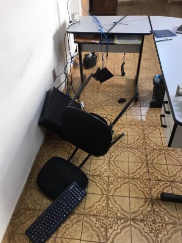 Jovem � presa depois de esfaquear escritur�ria, amea�ar de morte conselheira tutelar e danificar patrim�nio p�blico, em Dracena