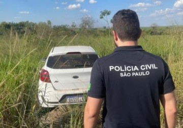 Em intervalo de uma semana, carros oficiais s�o furtados em Indiana e Irapuru e abandonados em zonas rurais
