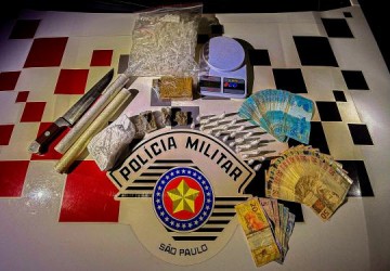 For�a T�tica prende dois homens por tr�fico de drogas em Osvaldo Cruz