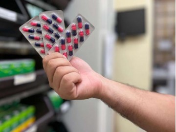 V�DEO: Infectologista diz que uso indiscriminado de antibi�ticos aumenta risco da resist�ncia bacteriana