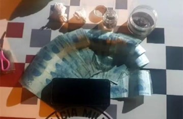 Pol�cia Militar prende traficante com crack e maconha em Luc�lia