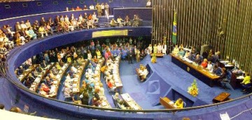 Senado aprova reajuste de 7,72% para aposentados