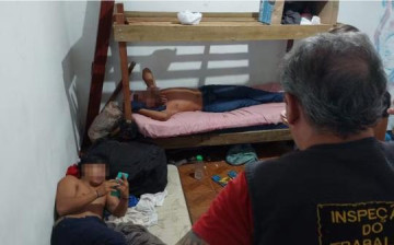 Opera��o resgata 44 pessoas, incluindo ind�genas, em condi��es de trabalho an�logas � escravid�o em Ara�atuba