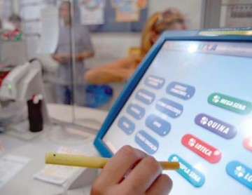 Lot�rica � assaltada em Mar�lia