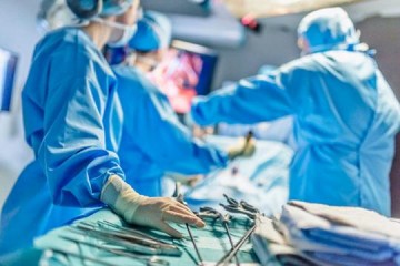 Jovem morre aps passar por cirurgia de hrnia lombar em Araatuba; hospital afasta mdico que fez procedimento