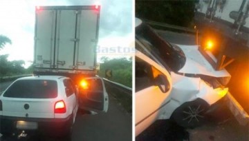 Parapu�: acidente envolve carro de Osvaldo Cruz e caminh�o do Paran� na SP-425